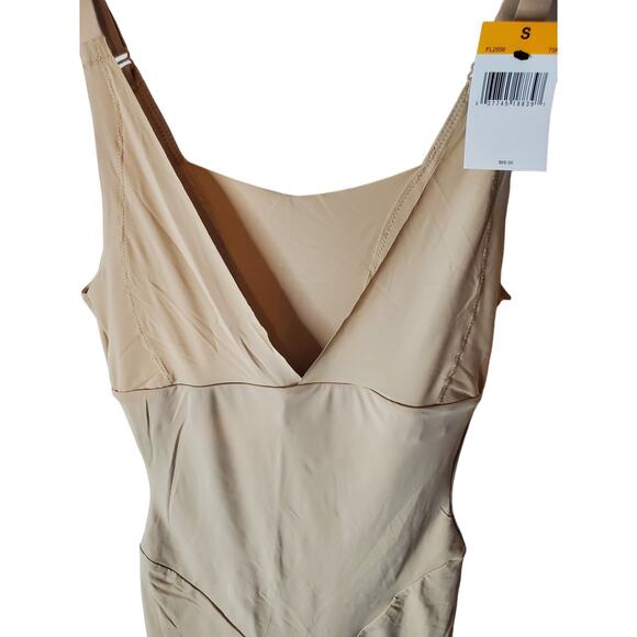 Maidenform Wear Your Own Bra Singlet, Nude Color, NWT, Small - Picture 2 of 6